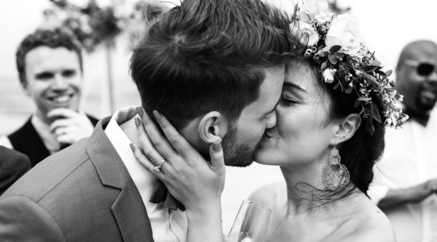 ¿Vale la pena pagar por estar en portales de bodas? El análisis de Costes vs. Rentabilidad